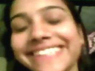 GotPorn Indian Desi Teen Shows Boobs To Her Boyfriend